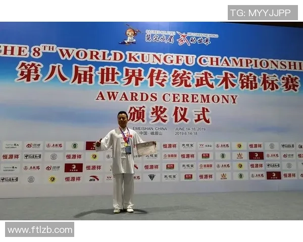 西安足球队在世界锦标赛中的战术意识与表现分析 西安足球队在世界锦标赛中的战术意识与表现分析